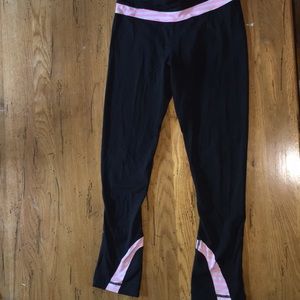 lululemon black cropped leggings